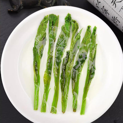 Infused Tai Ping Hou Kui leaves