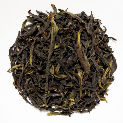 Wu Ye Dancong oolong tea leaves