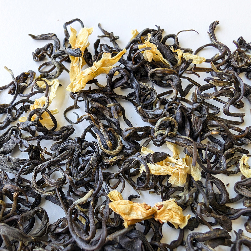 Exquisite Jasmine Tea (Golden Needle King) - Floral Symphony in Every Sip
